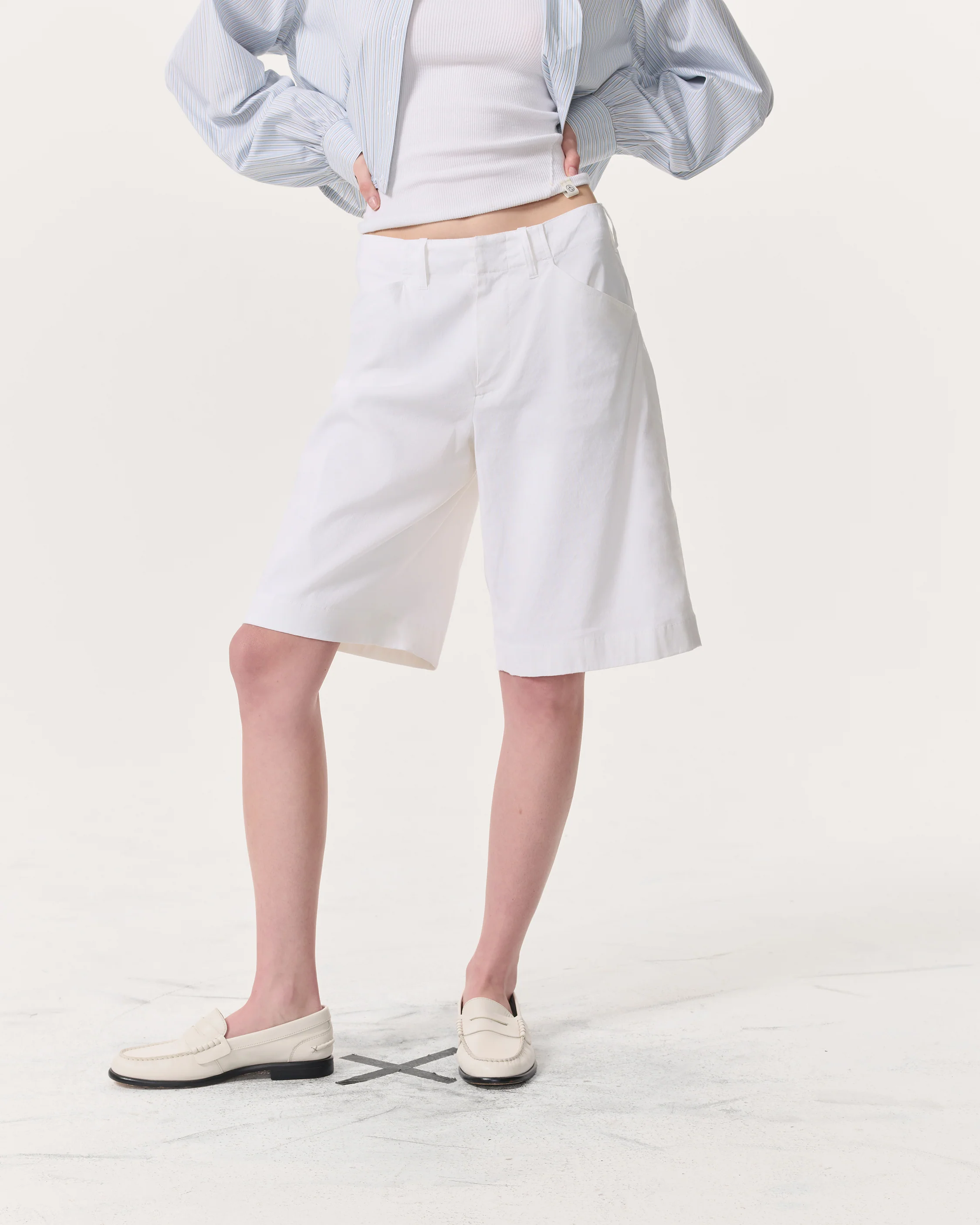 Banks Linen-Blend Shorts - Image 3