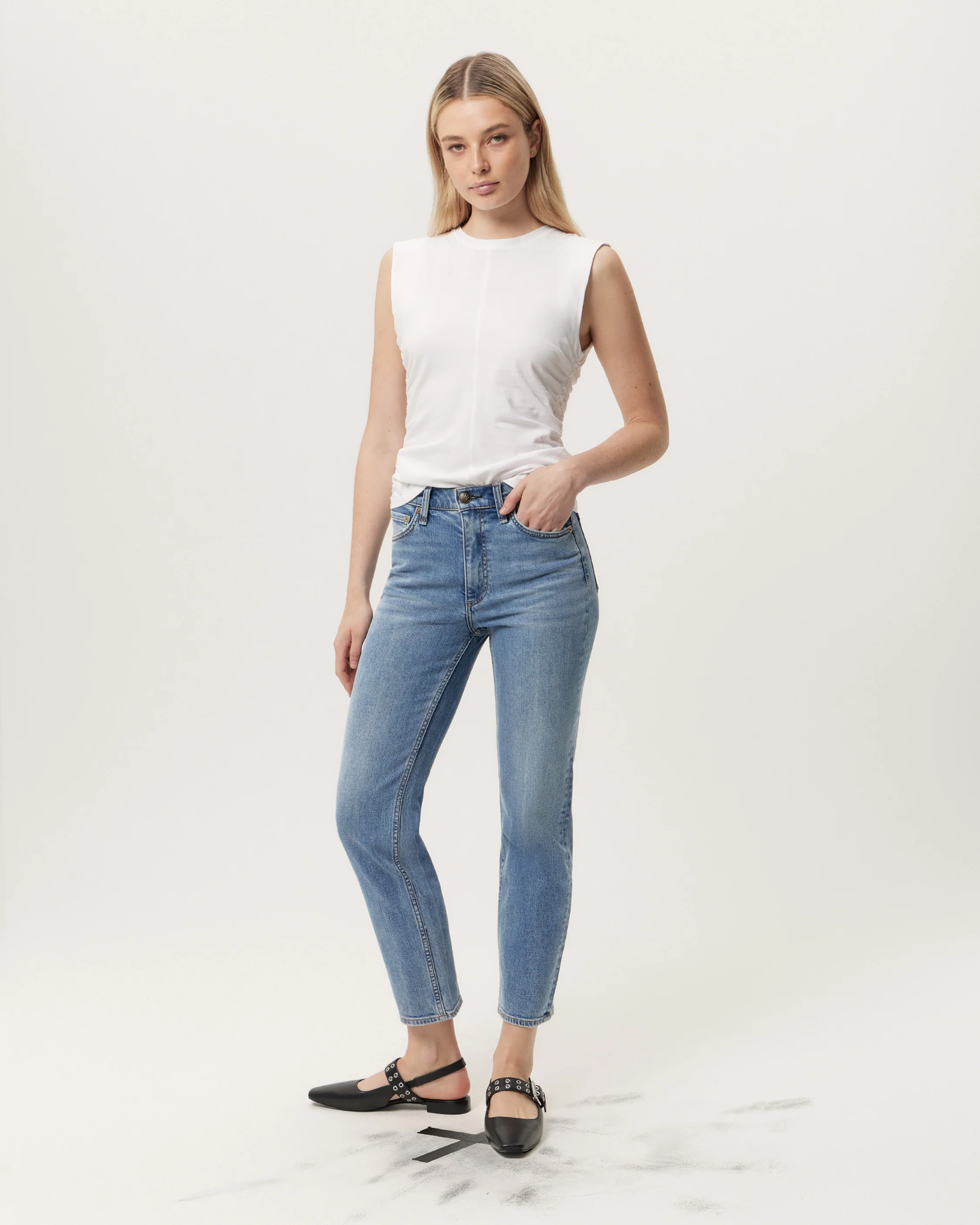 Harlow Mid-Rise Ankle Straight