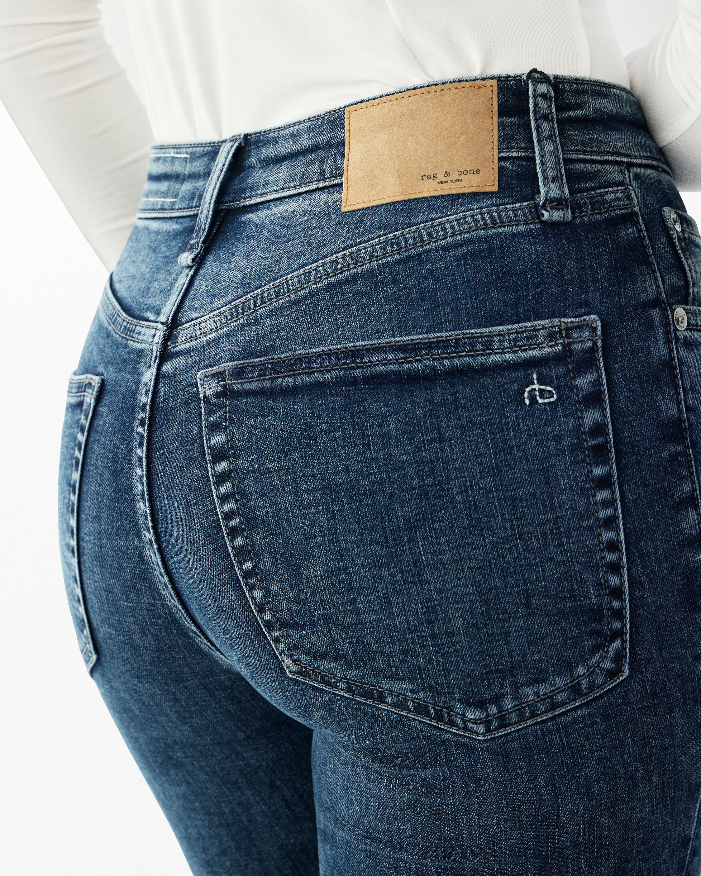 Dahlia Ankle Flare Jeans - Image 5