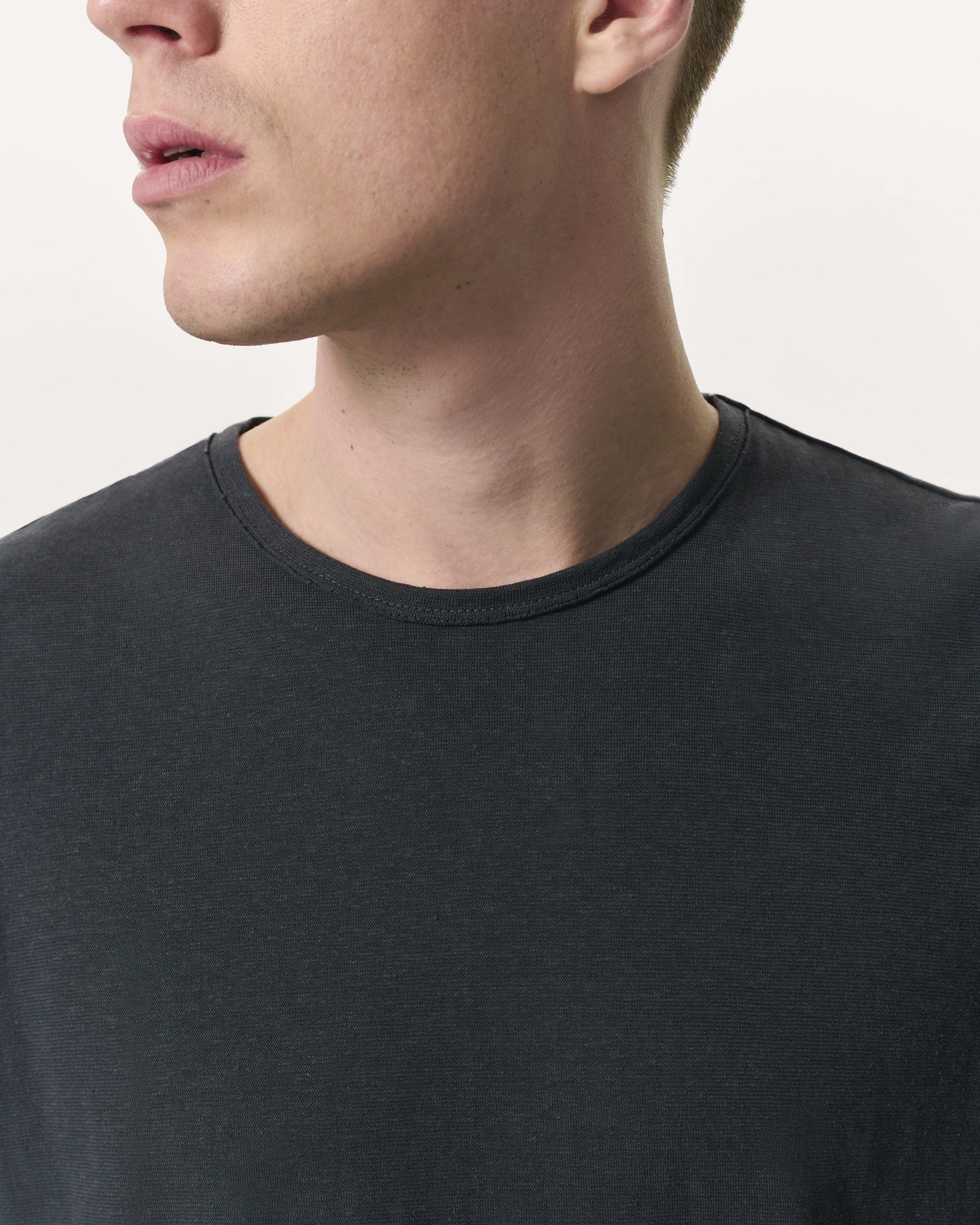 Devin Lightweight Jersey T-Shirt - Image 6