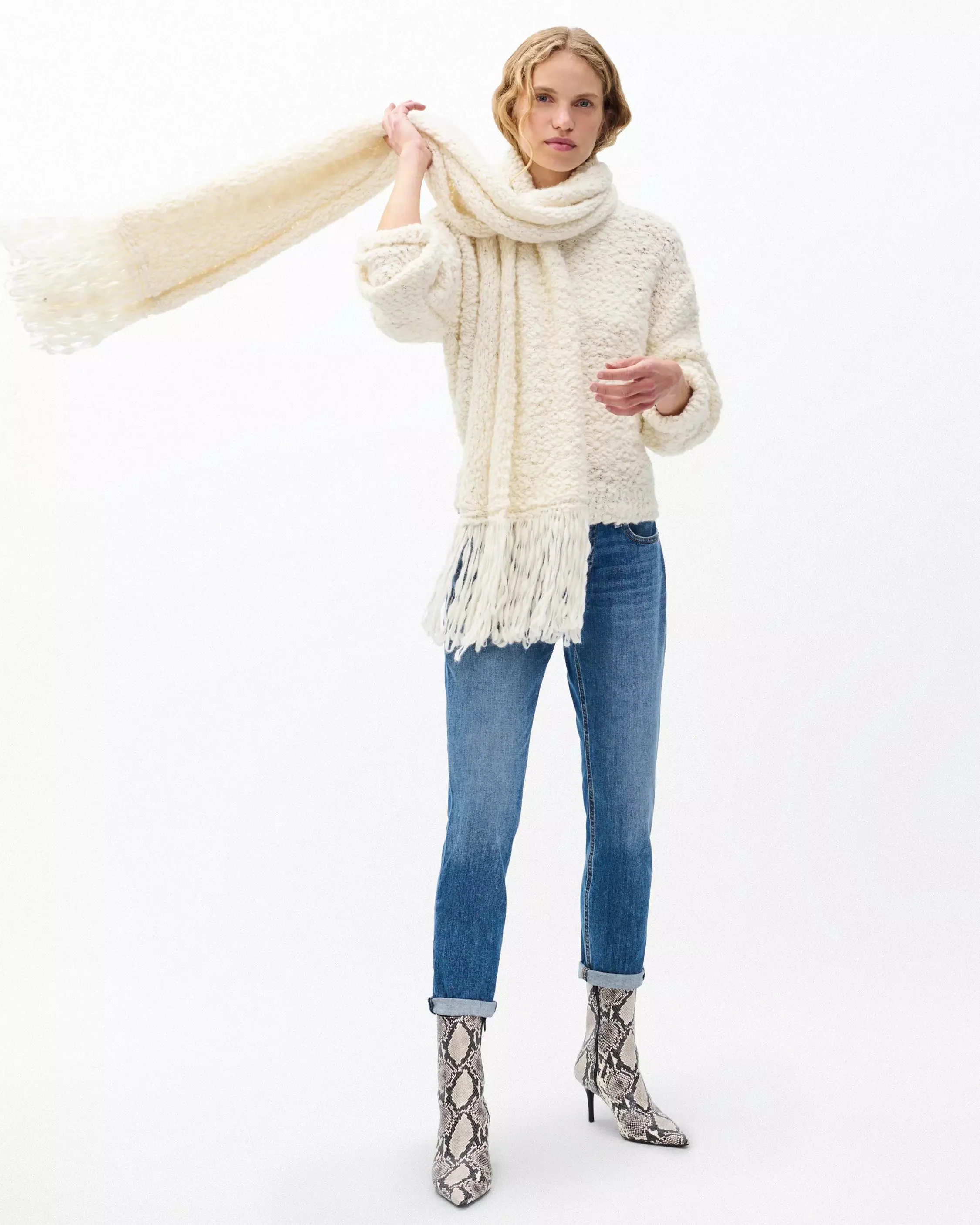 Dre Slim Boyfriend Jeans - Image 4