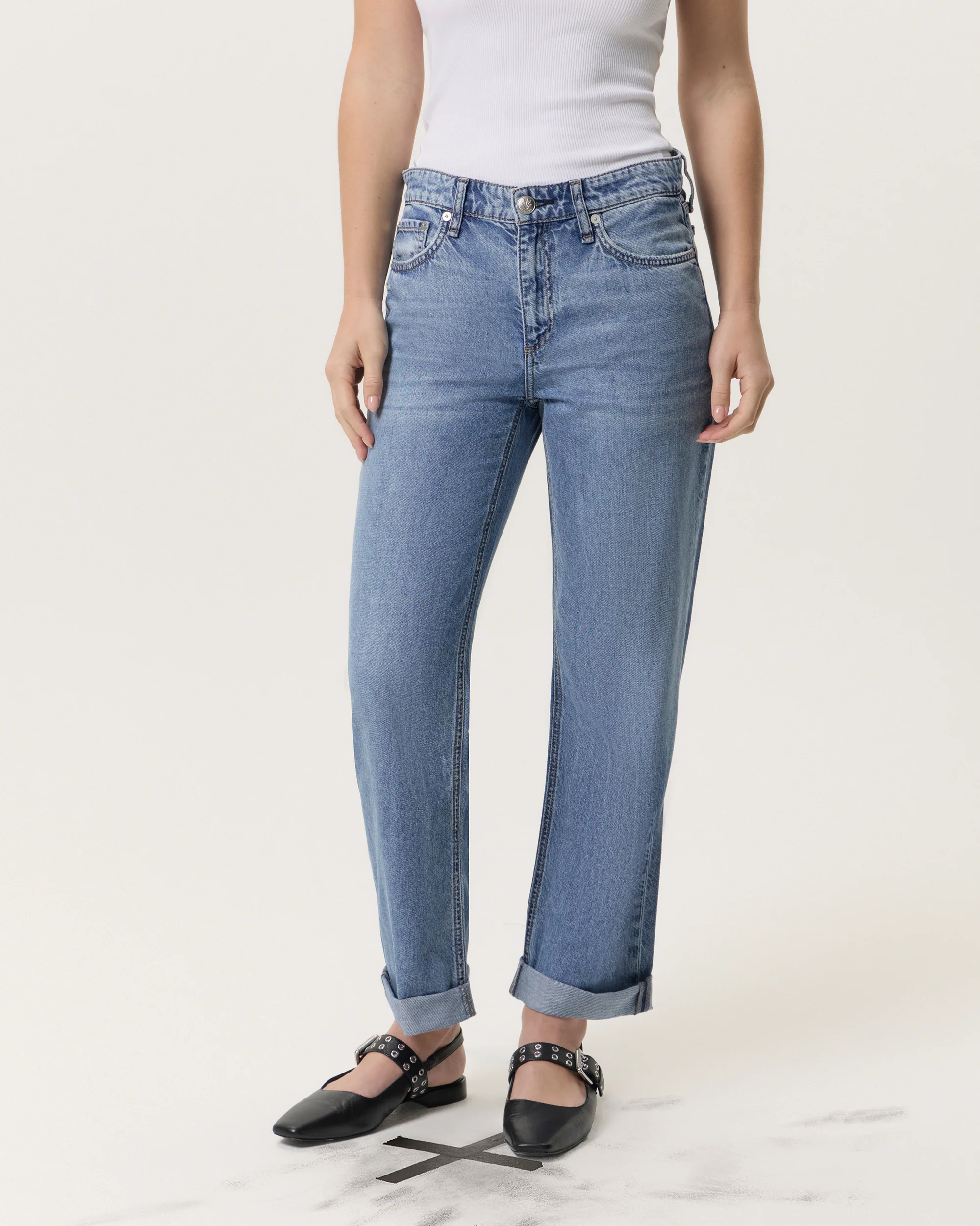 Featherweight Dre Baggy Boyfriend Jeans - Image 3