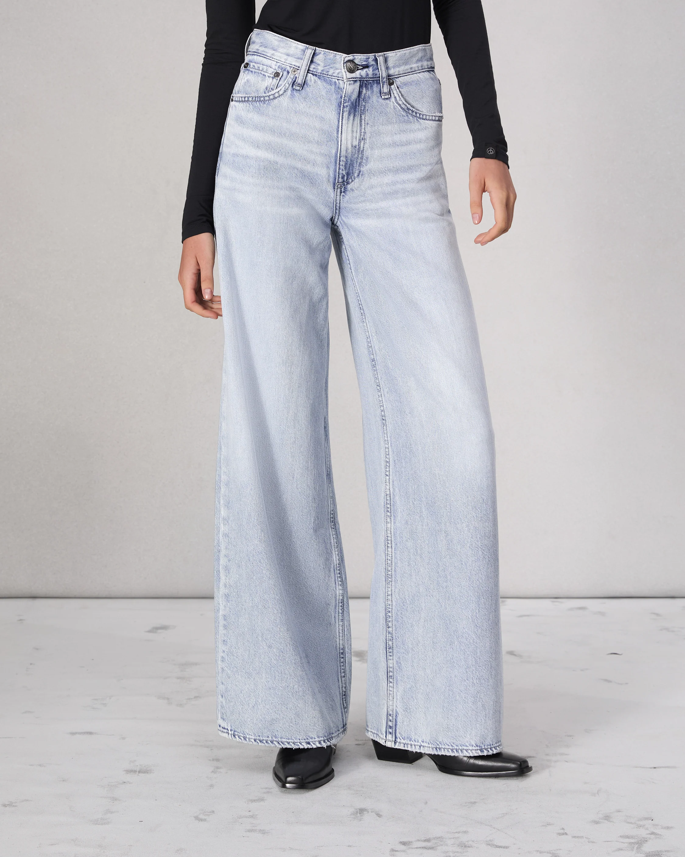 Featherweight Sofie Wide-Leg Jeans - Image 3