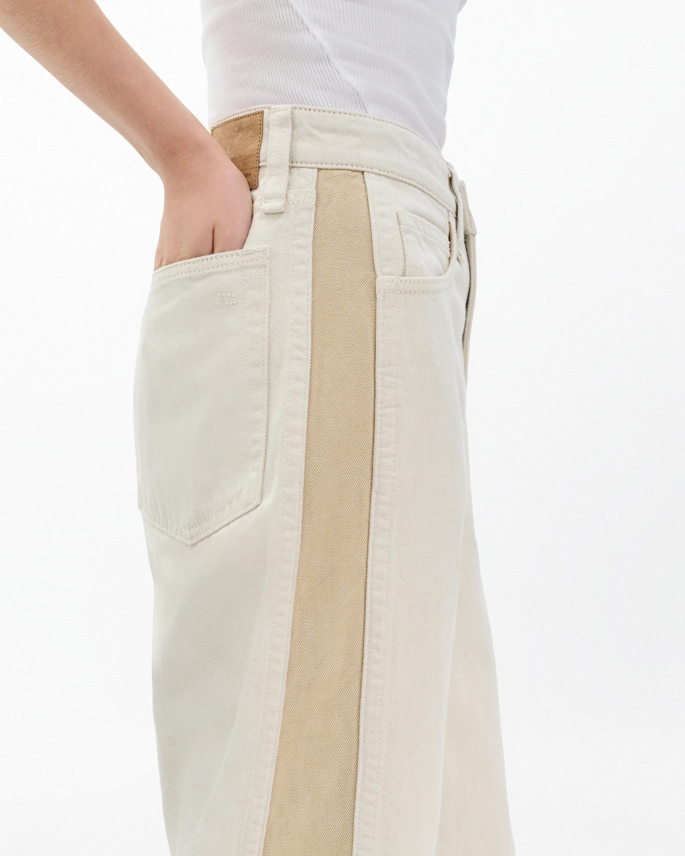 Logan Spliced Wide-Leg Jeans - Image 6