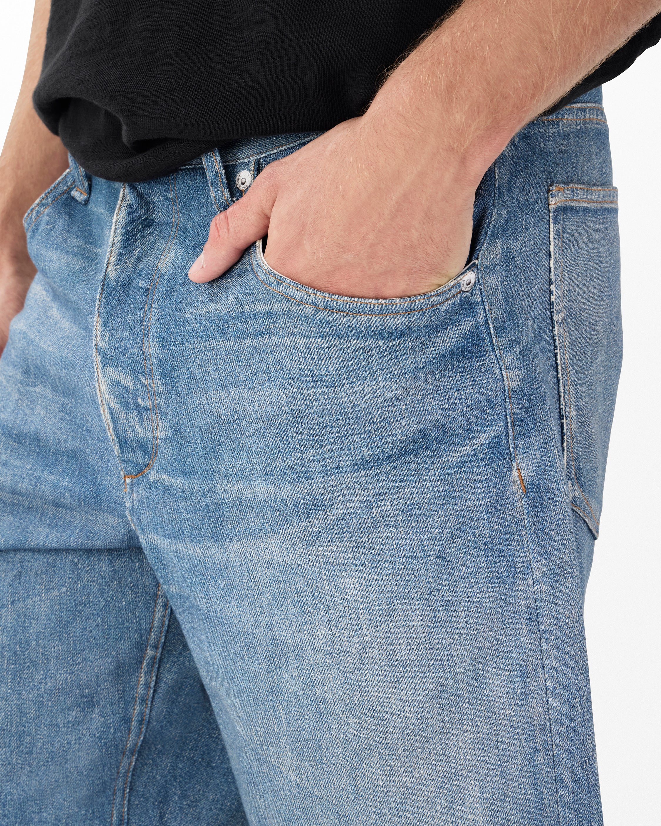 rb Miramar Fit 4 Shorts - Image 4