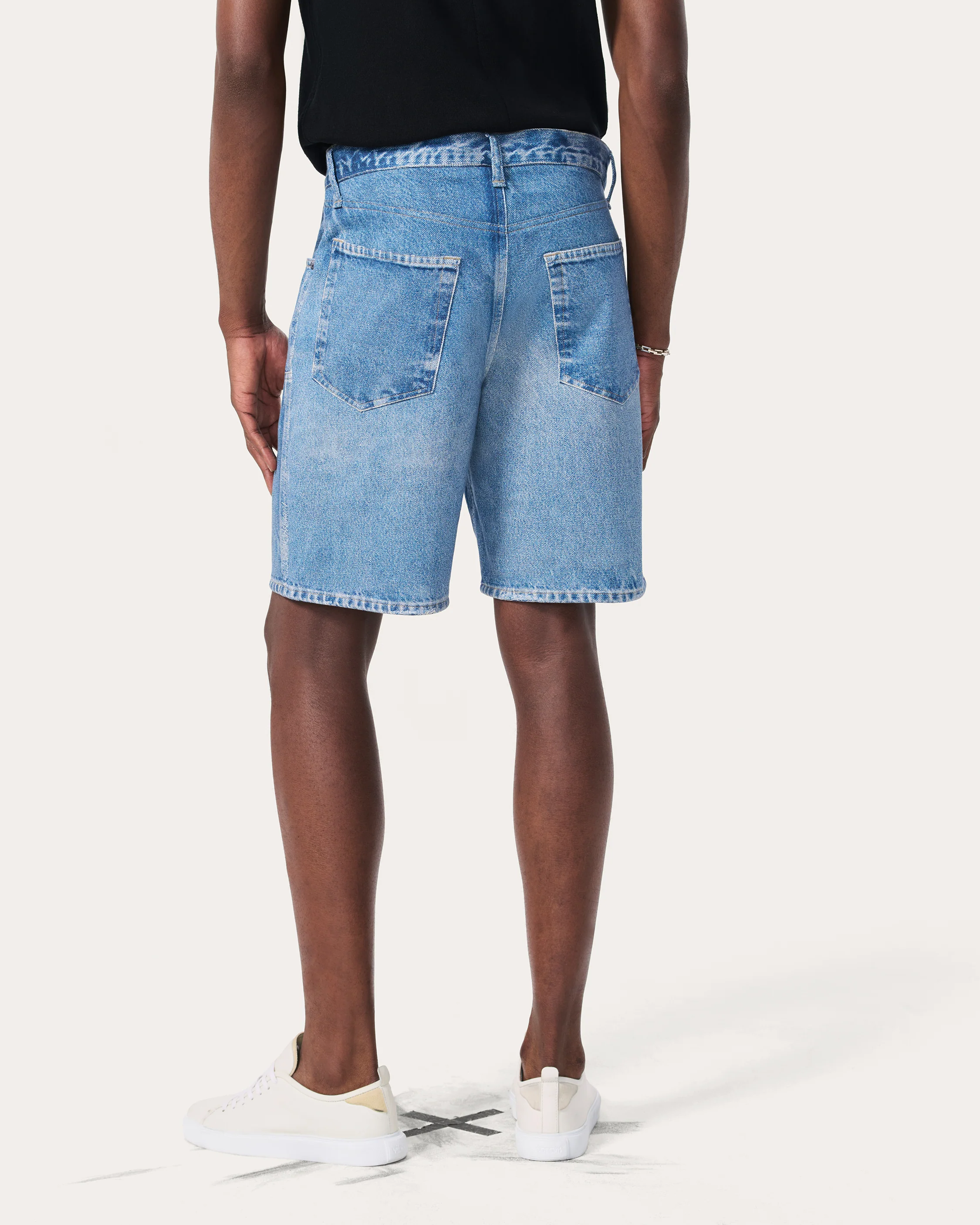 rb Miramar Fit 4 Shorts - Image 6