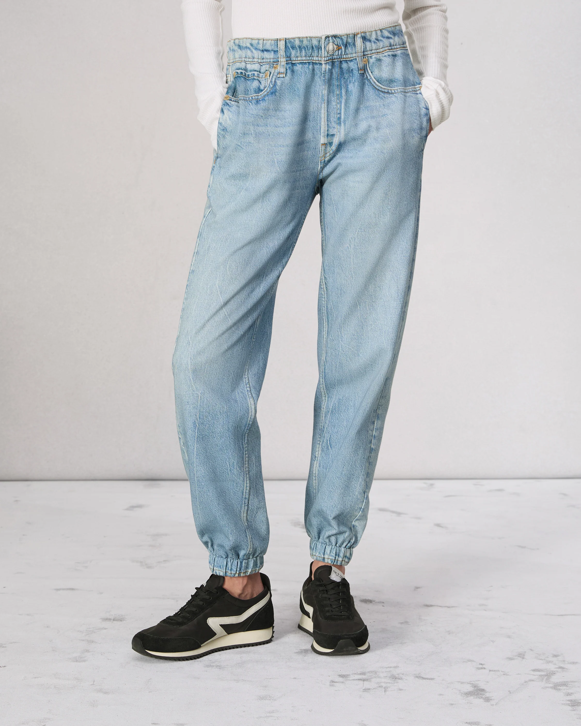 rb Miramar Jogger Pants - Image 3