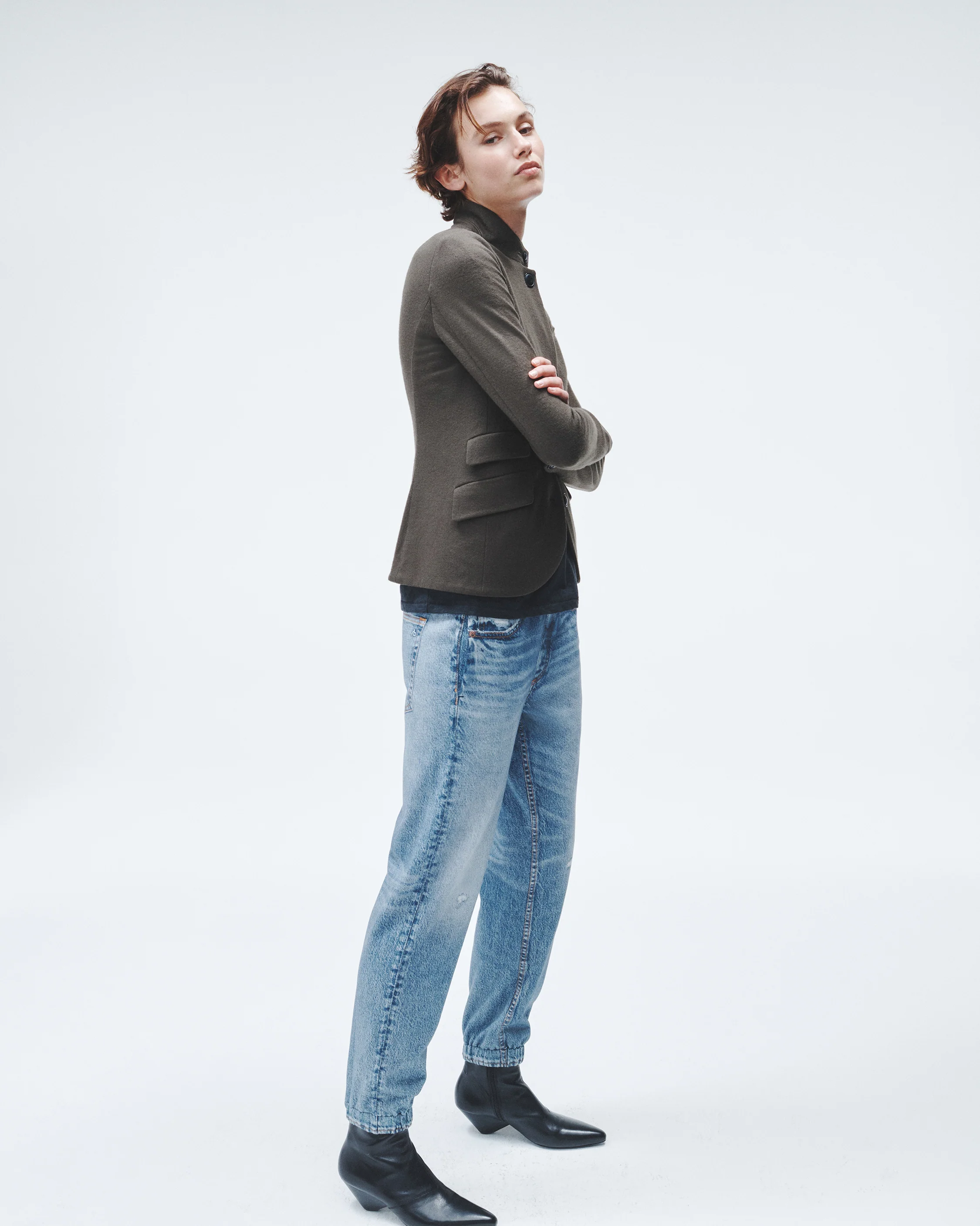 rb Miramar Jogger Pants - Image 4