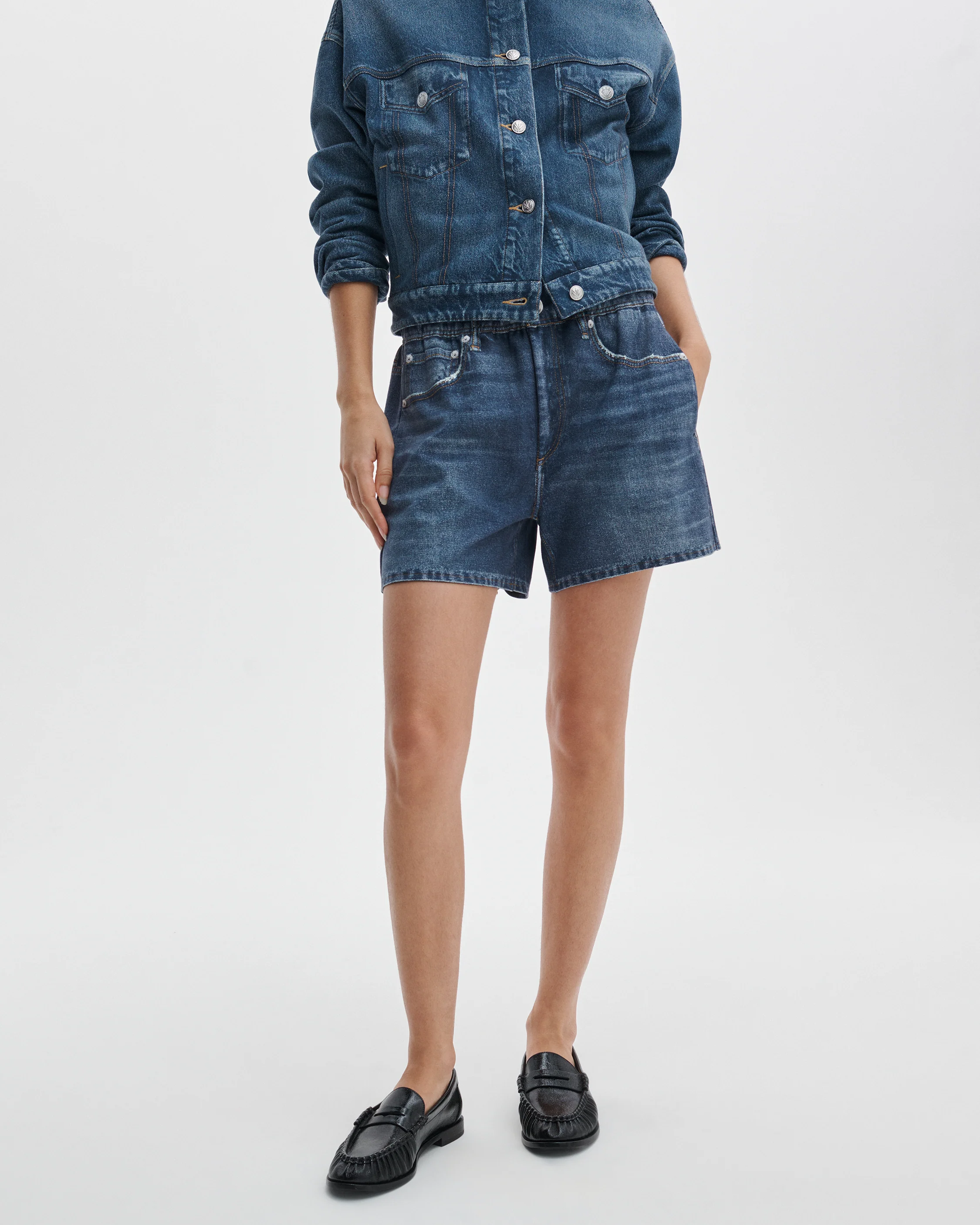 rb Miramar Walking Shorts - Image 3