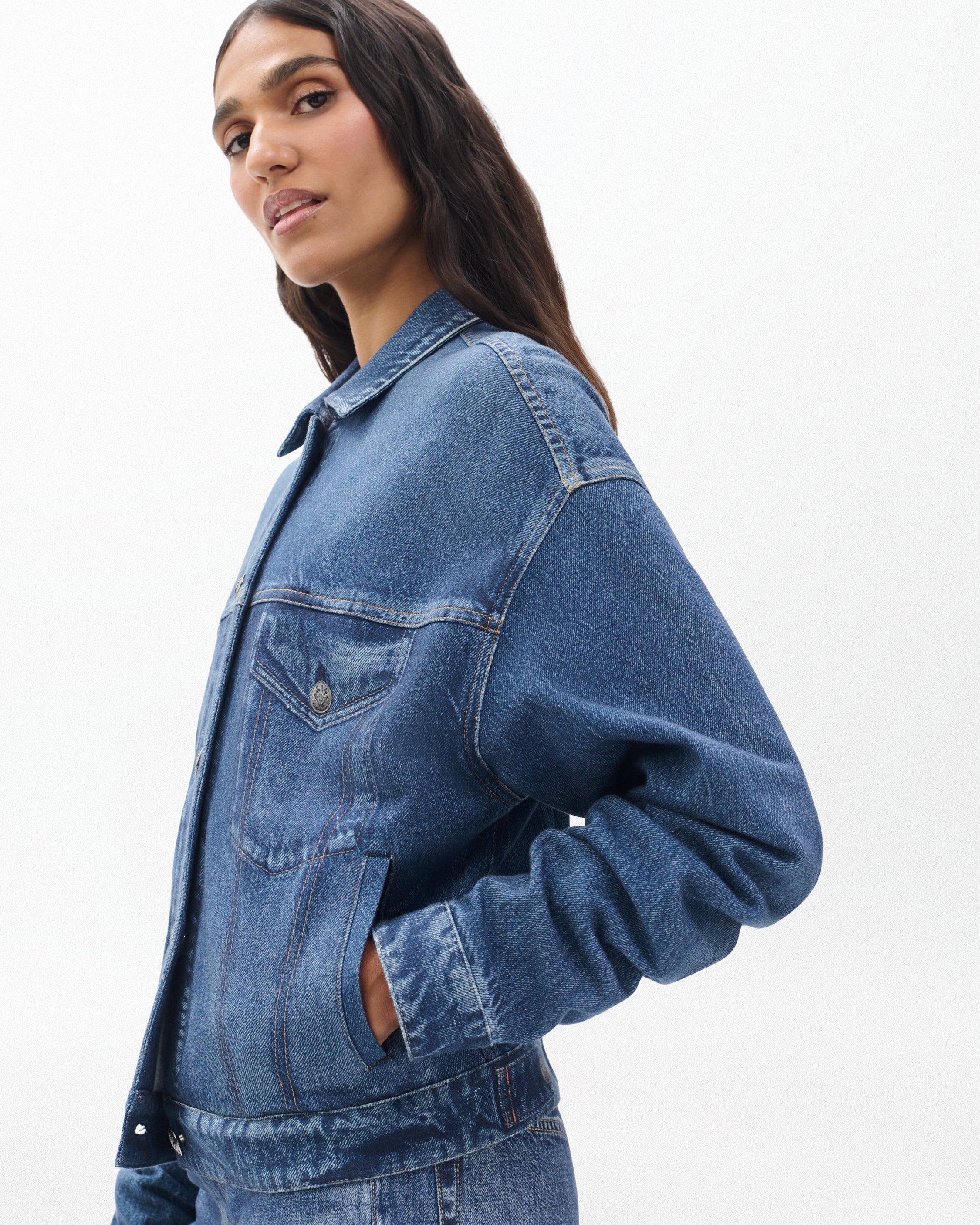 rb Miramar Trucker Jacket - Image 5
