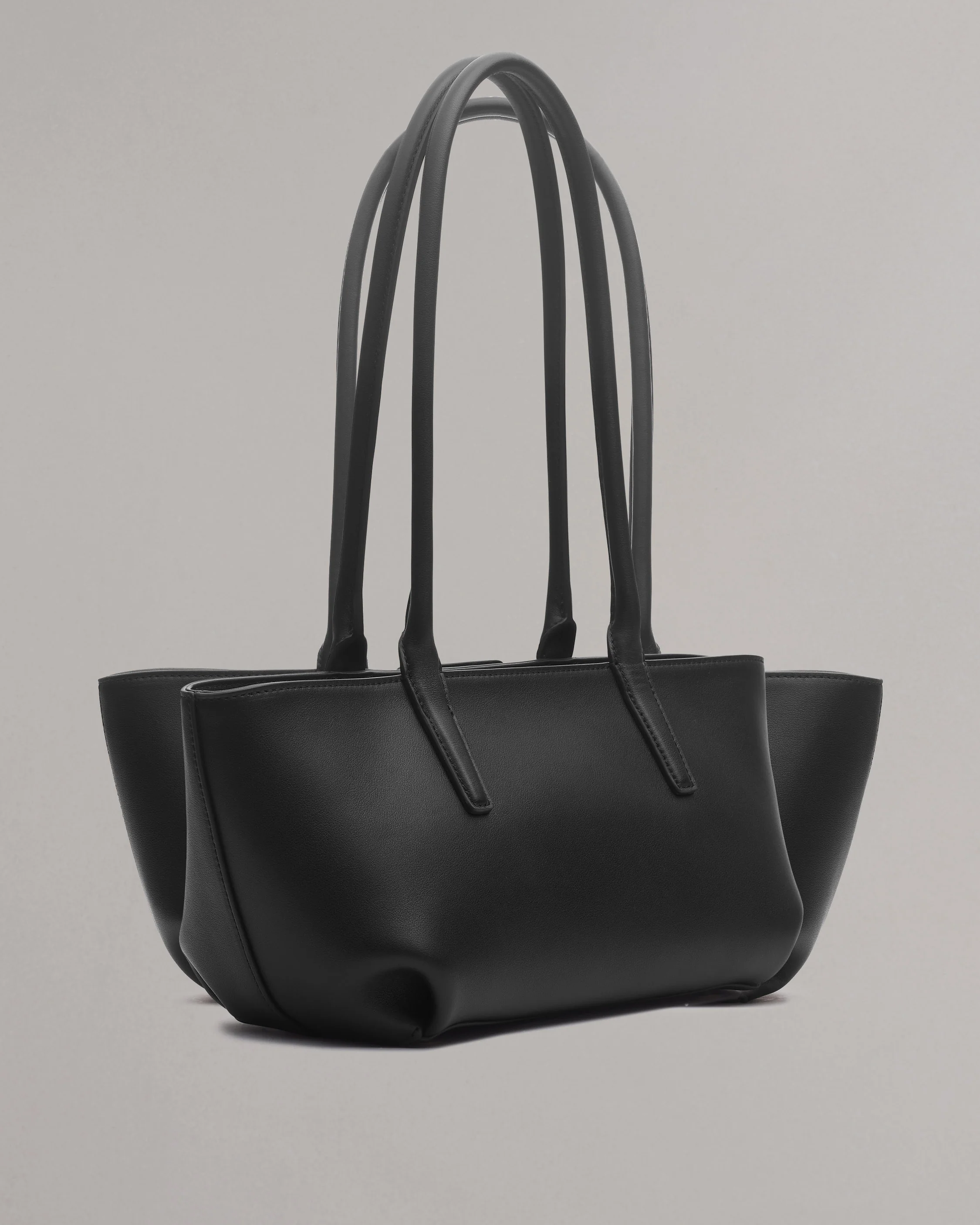 Realm Italian Leather Satchel - Image 4