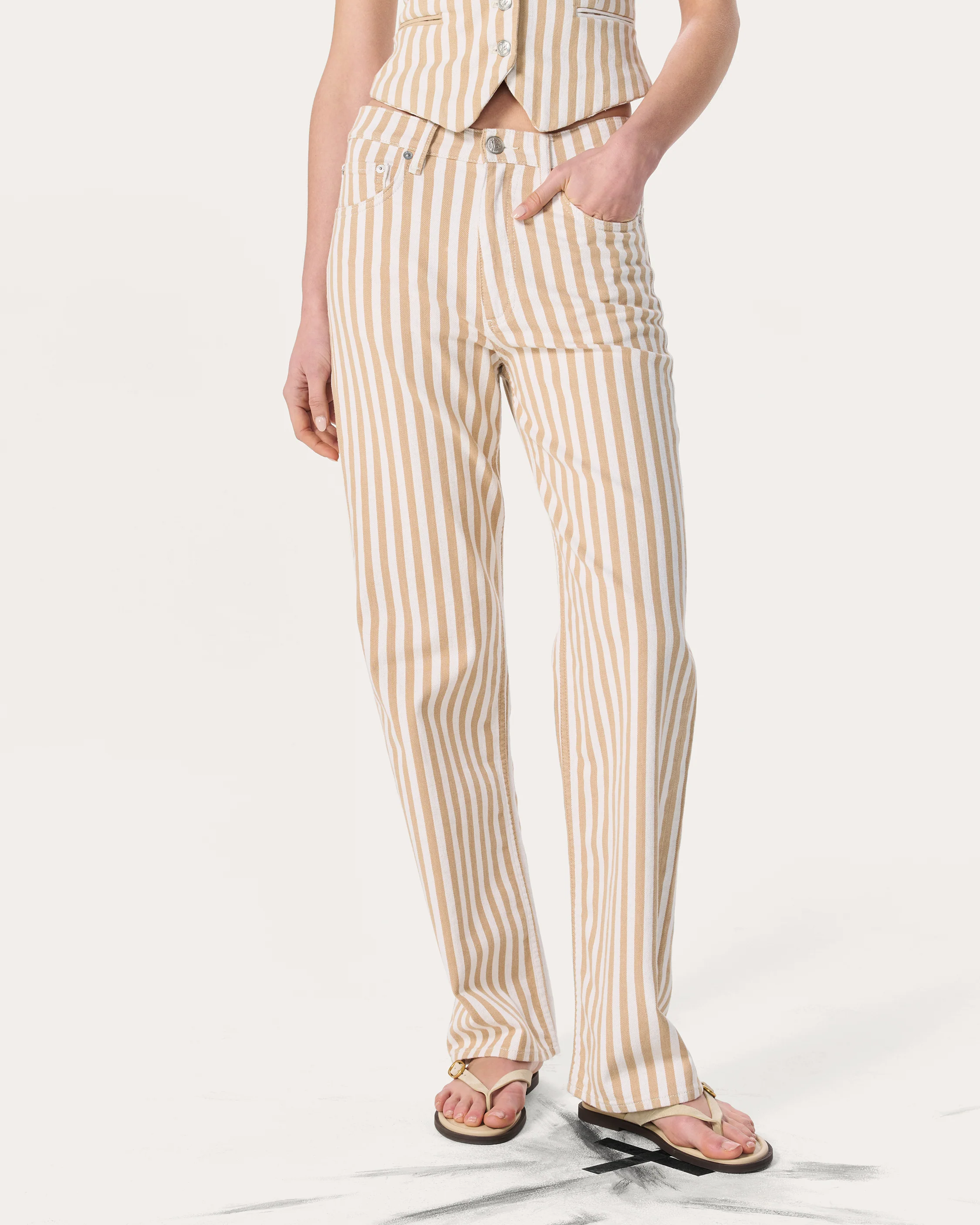 Shea Relaxed Straight Jeans - Image 3