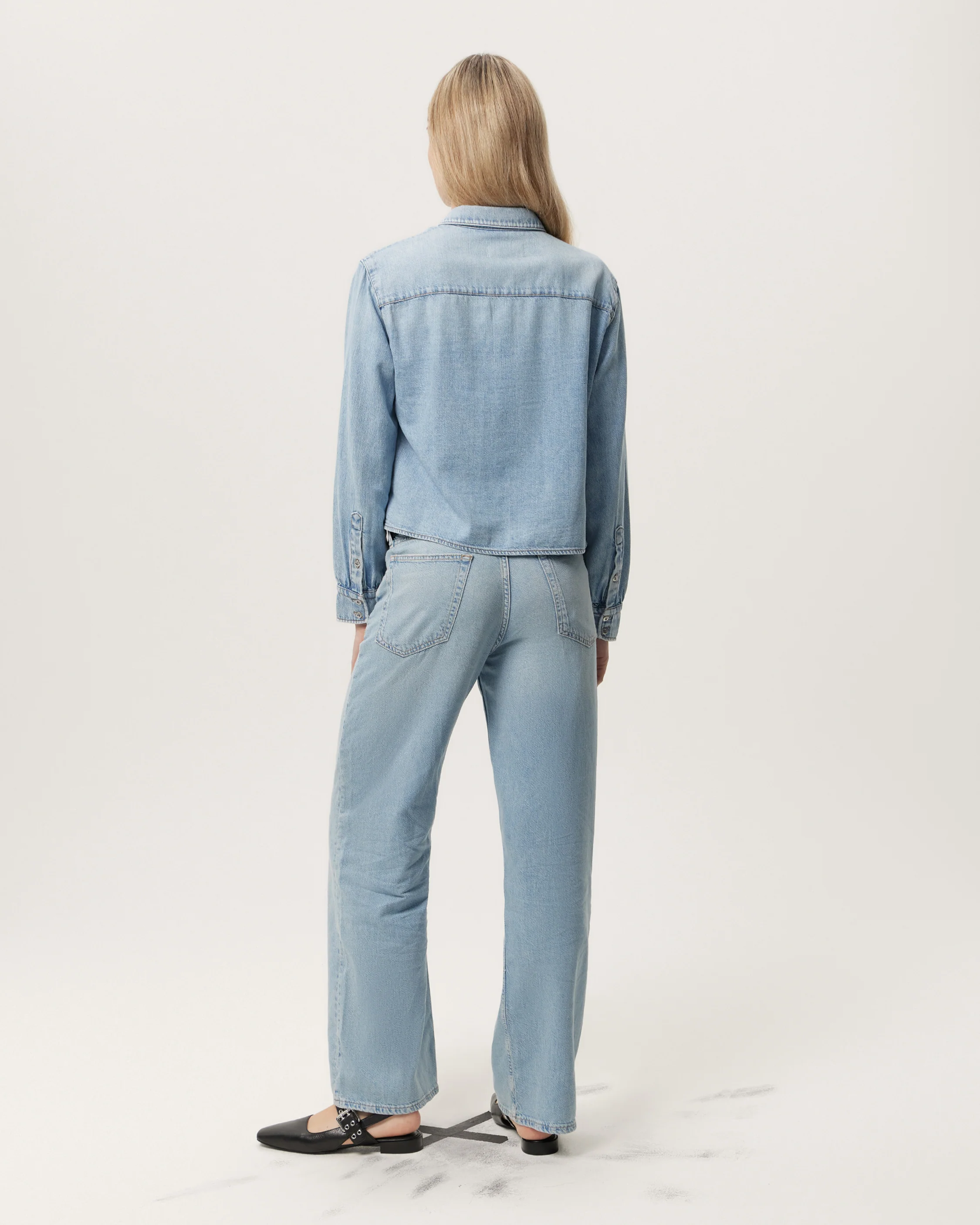 Ultra Featherweight Cropped Maxine Shirt - Image 5